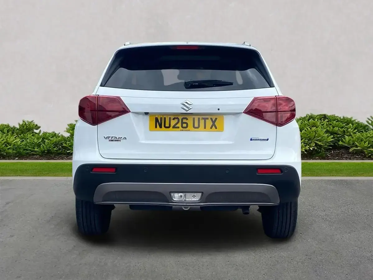 New Suzuki Vitara 109 HP (80 kW) 2026 White SUV