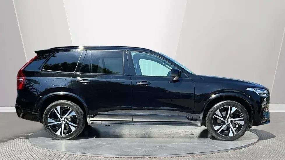 Used Volvo XC90 Plus 250 HP (183 kW) 2022 Black SUV