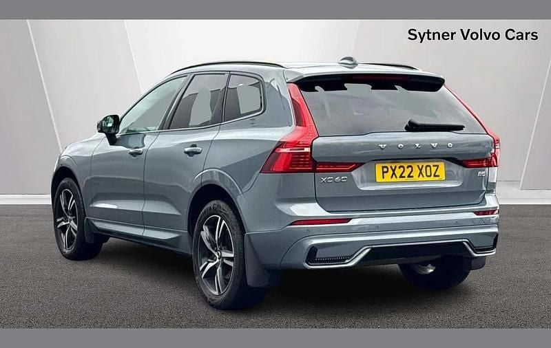 Used Volvo XC60 R-Design 247 HP (181 kW) 2022 Grey SUV