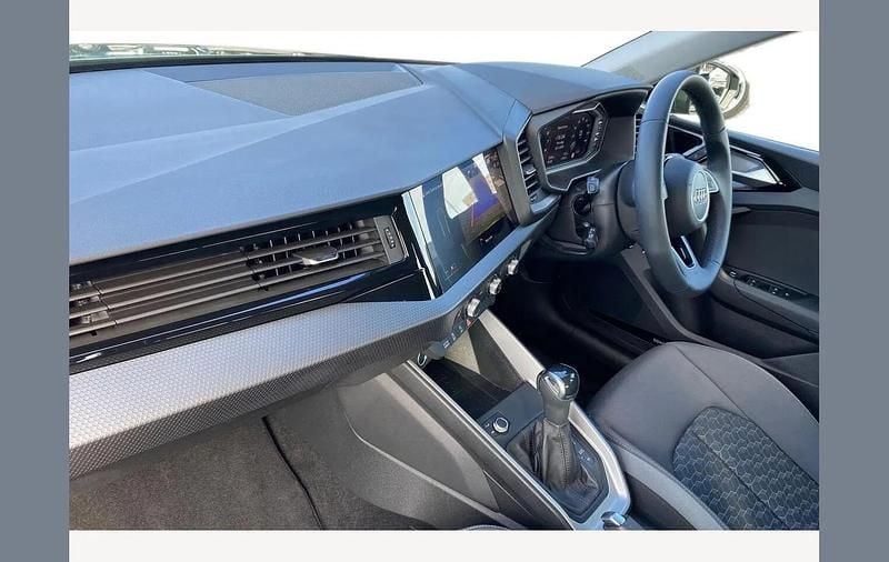 Used Audi A1 Sport 116 HP (85 kW) 2024 Green SUV