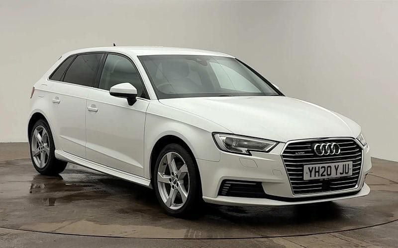 White Used 2020 Audi A3 e-tron Hatchback | £14,995 (Good price) - Image 1/1