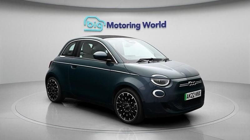 Second-hand Fiat 500e La Prima 86 kW (118 CP) 2022 Cabrio