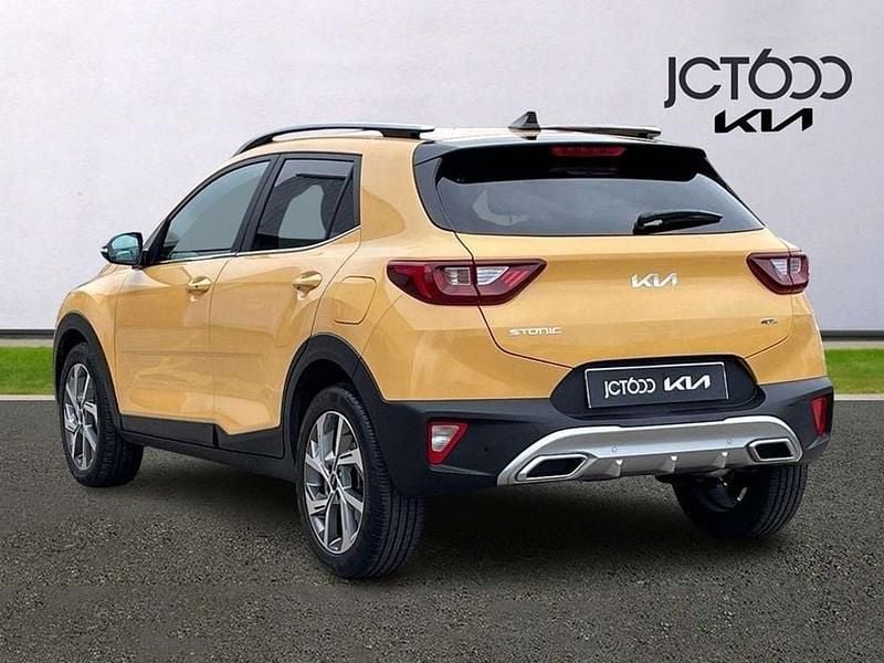 Used Kia Stonic GT-Line S 100 HP (73 kW) 2025 Yellow SUV