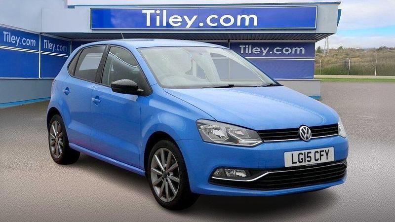Blue Used 2015 VW Polo Design Hatchback | £7,490 (Fair price) - Image 1/2