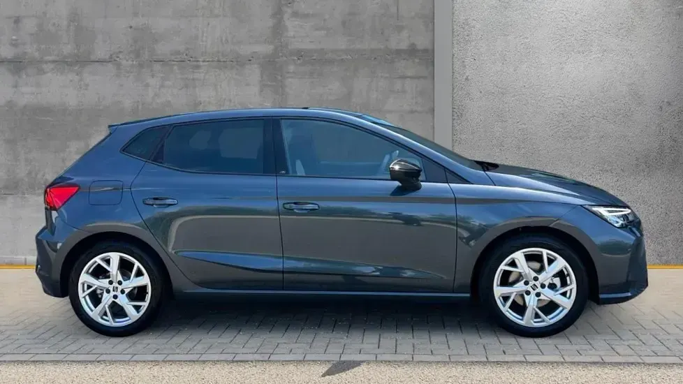 New Seat Ibiza FR 115 HP (84 kW) 2026 Metallic  magnetic tech grey Hatchback