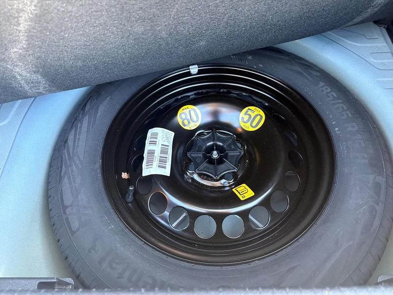 Second-hand Vauxhall Corsa 90 CP (66 kW) 2019 Albastru Hatchback