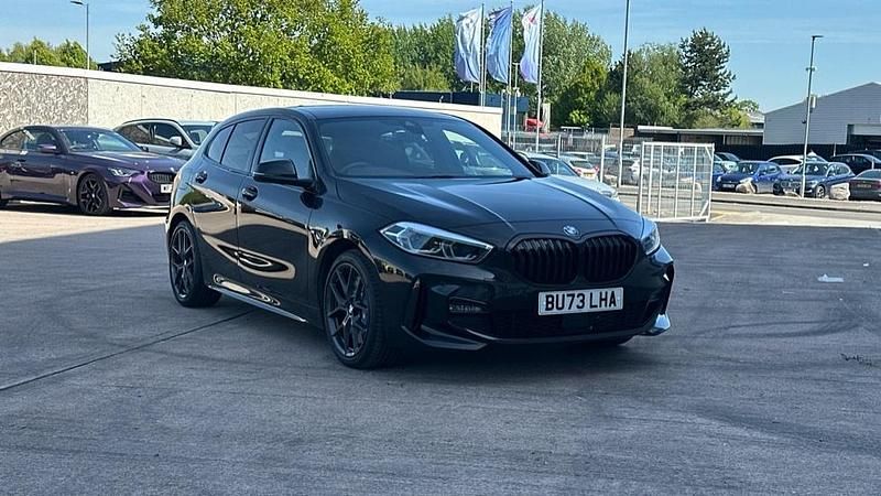 Używany BMW 118 M Sport 136 KM (100 kW) 2023 Hatchback