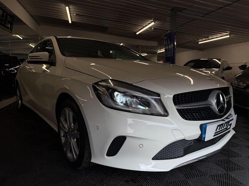 Used Mercedes A180 Premium 2016 White Hatchback