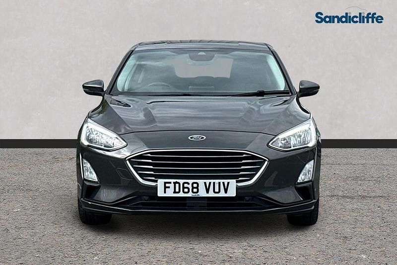 Used Ford Focus Titanium 125 HP (91 kW) 2019 Grey Hatchback