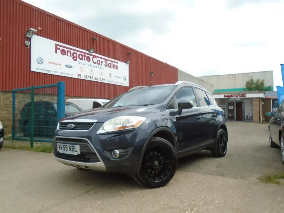 Usado Ford Kuga Titanium 136 HP (100 kW) 2009 Cinzento SUV