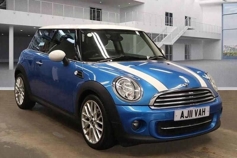 Blue Used 2011 Mini Cooper Hatch Hatchback | £2,800 (Expensive) - Image 1/1