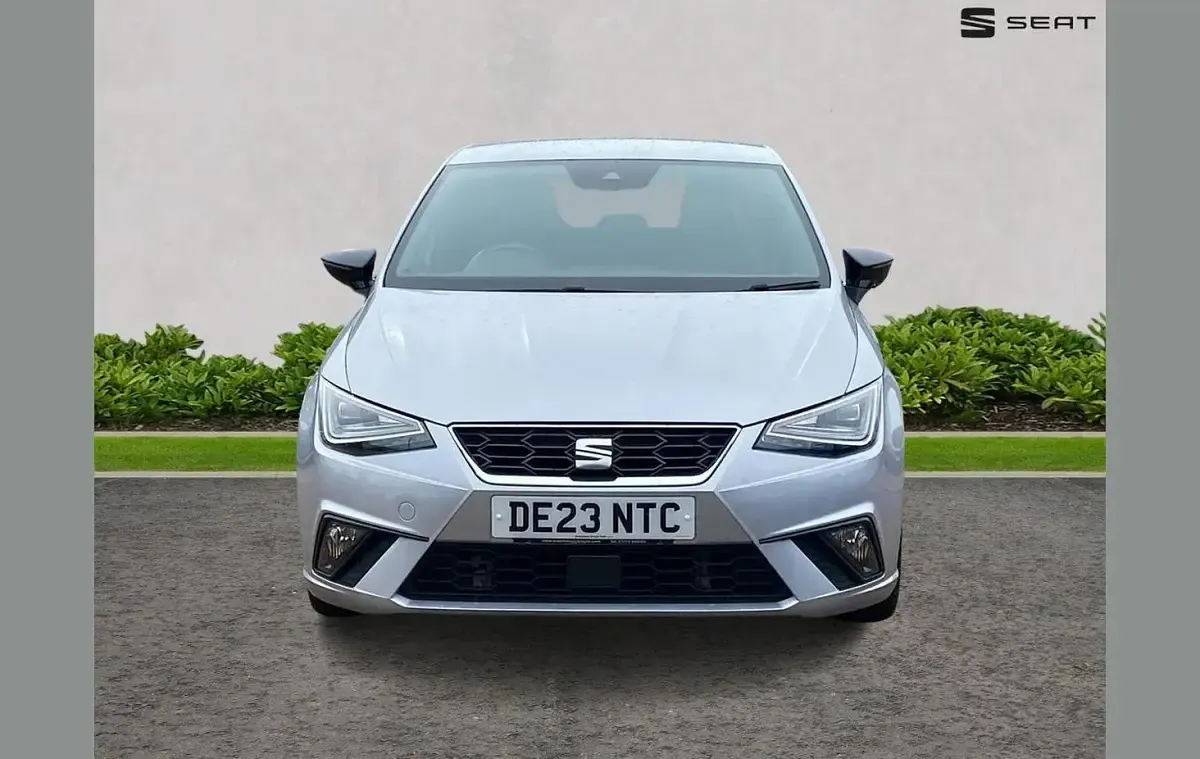 Used Seat Ibiza FR Sport 108 HP (79 kW) 2023 Silver Hatchback