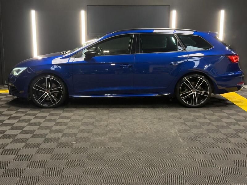 Used Seat Leon 4Drive 2021 Blue Estate