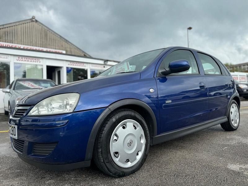 Blue Used 2006 Vauxhall Corsa Design Edition Hatchback | £1,695 (A bit pricey) - Image 1/3