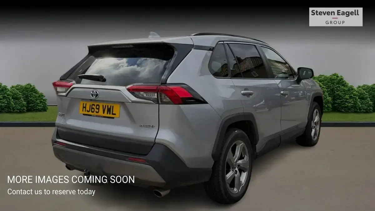 Used Toyota RAV4 Design 2019 Silver SUV