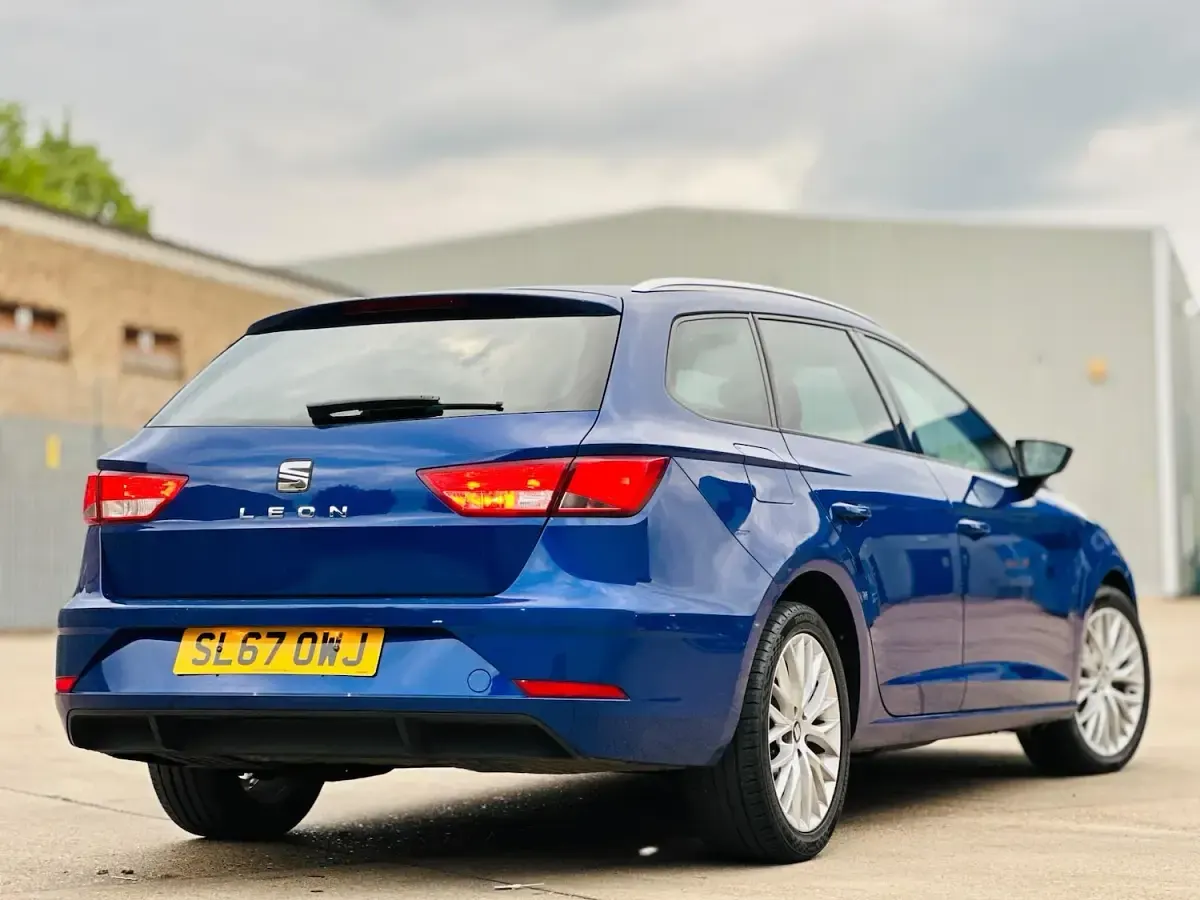 Used Seat Leon ST SE Dynamic 2017 Blue Estate