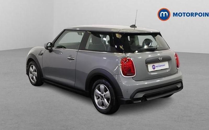 Used Mini ONE Classic 102 HP (75 kW) 2022 Grey Hatchback