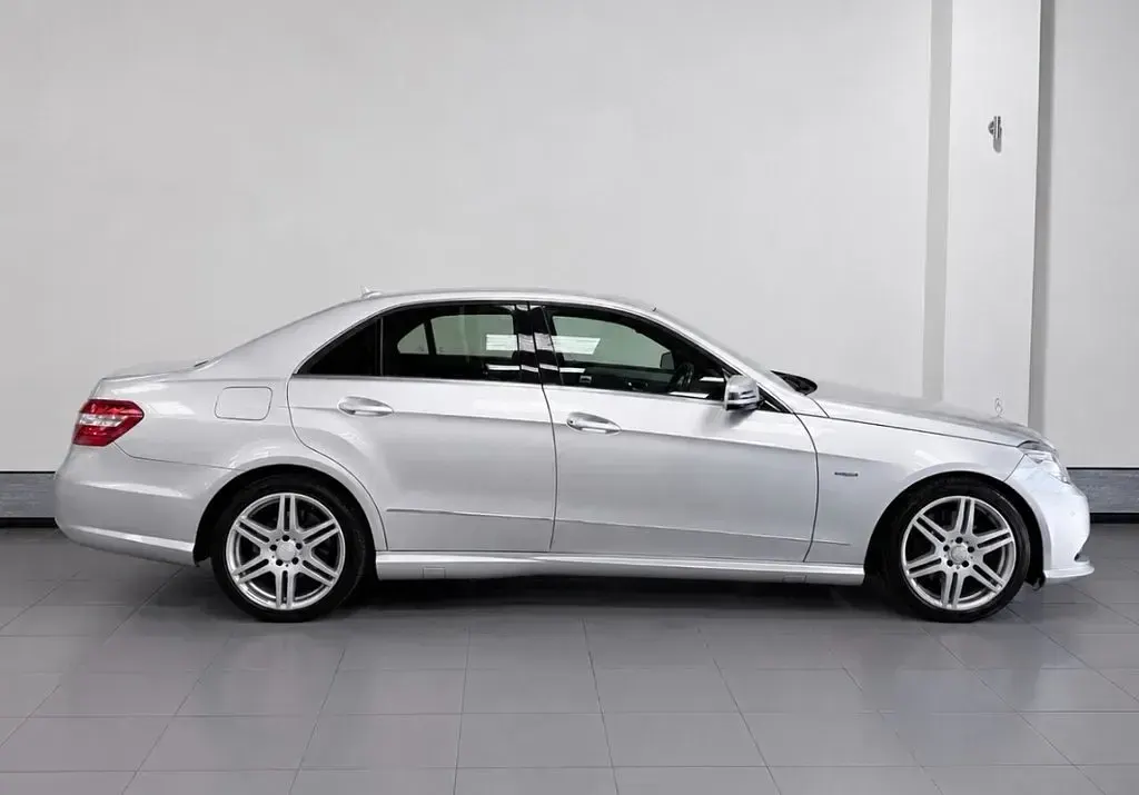 Used Mercedes E250 2011 Silver Sedan