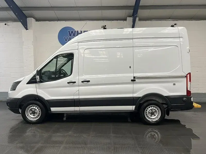 Used Ford Transit 130 HP (95 kW) 2019 White Van