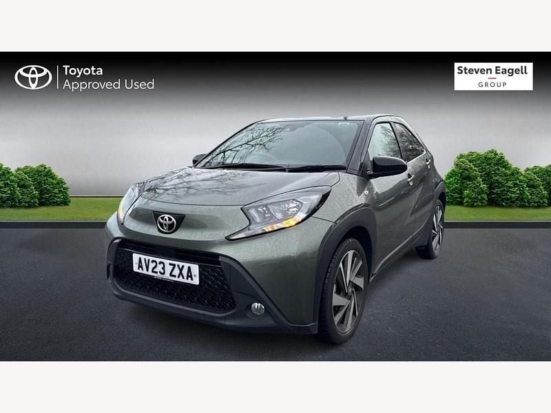 Used Toyota Aygo X 2023 Green SUV