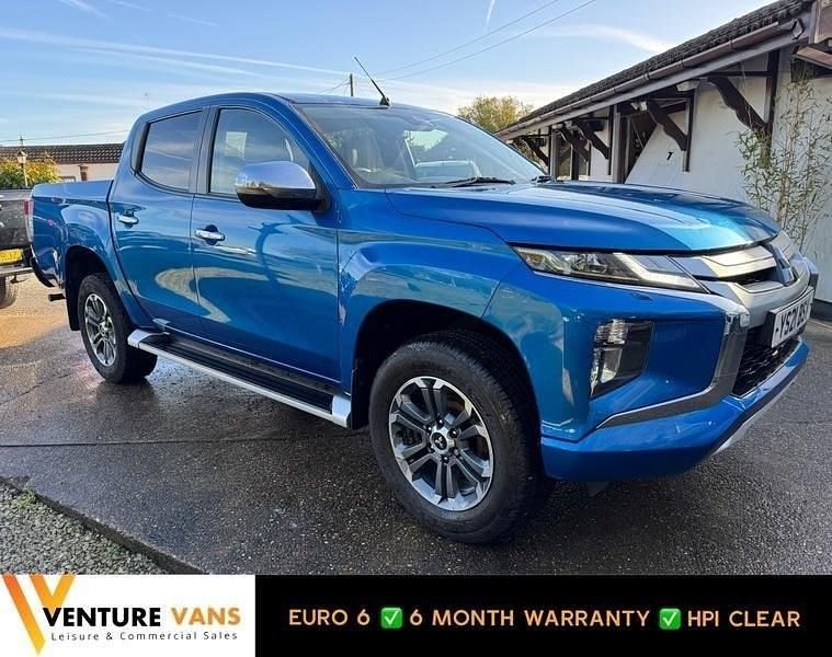 Blue Used 2021 Mitsubishi L200 Pickup | £12,995 (Fair price) - Image 1/4