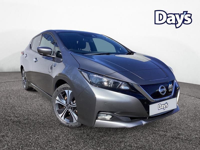 Used Nissan Leaf N-Connecta 110 kW (150 HP) 2021 Grey Hatchback