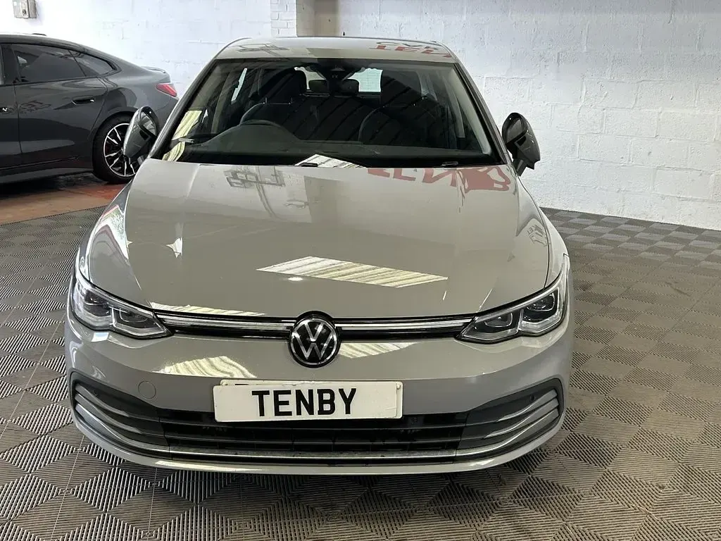 Used VW Golf VIII Style 204 HP (150 kW) 2022 Grey Hatchback