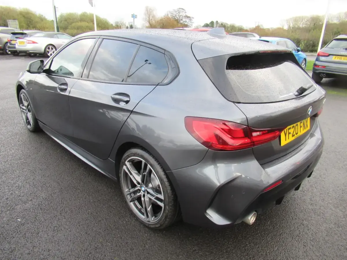 Used BMW 118 M Sport 140 HP (102 kW) 2020 Grey Hatchback