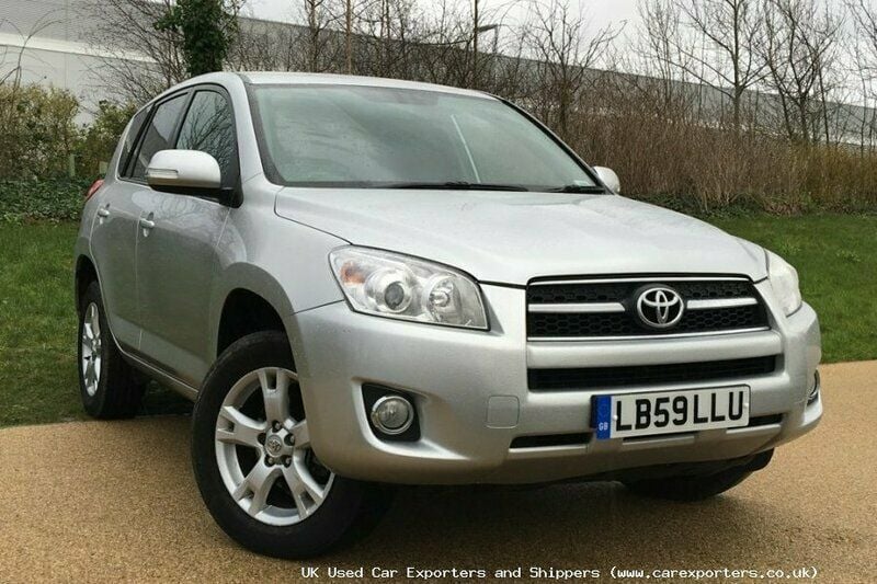 Used 2010 Toyota RAV4 SUV | £9,990 (Expensive) - Image 1/4