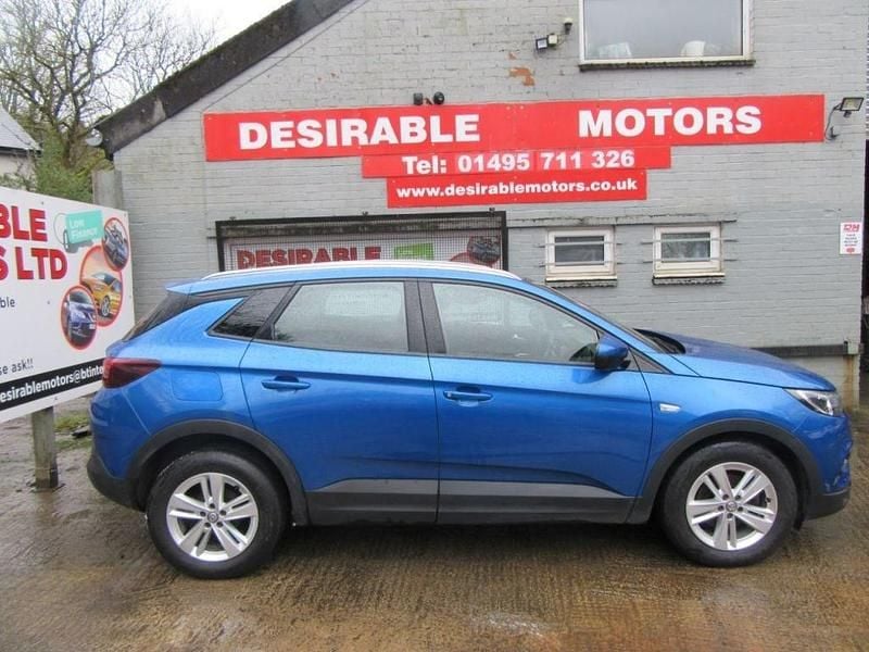 Gebraucht Vauxhall Grandland X 130 PS (95 kW) 2019 Blau SUV