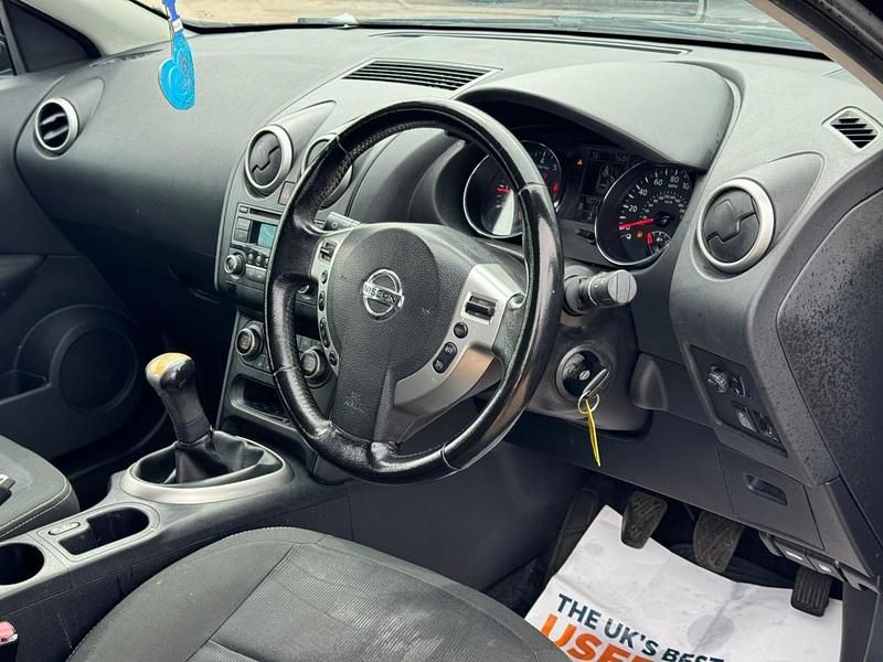 Used Nissan Qashqai Acenta 117 HP (86 kW) 2011 Black SUV