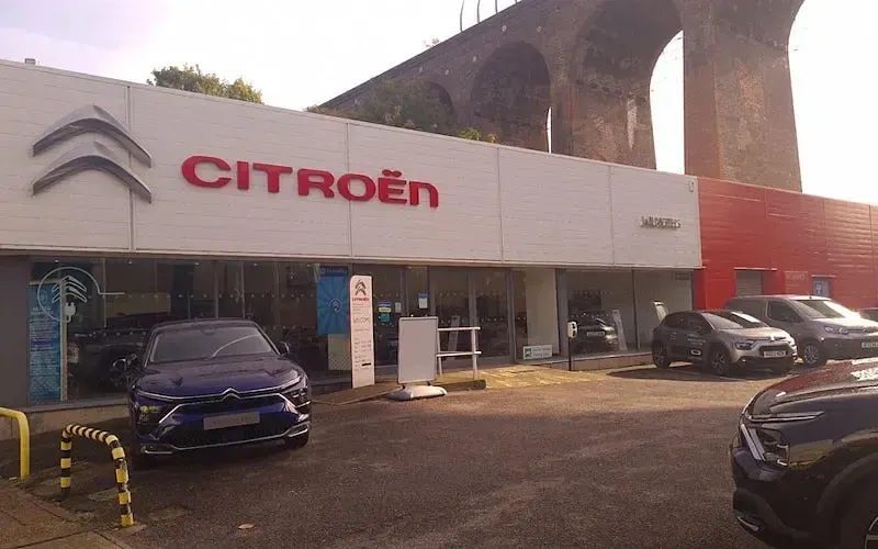 Used Citroën Berlingo 100 kW (136 HP) 2025 MPV