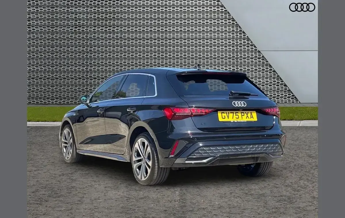 Used Audi A3 e-tron S-Line 200 HP (147 kW) 2026 Black Hatchback