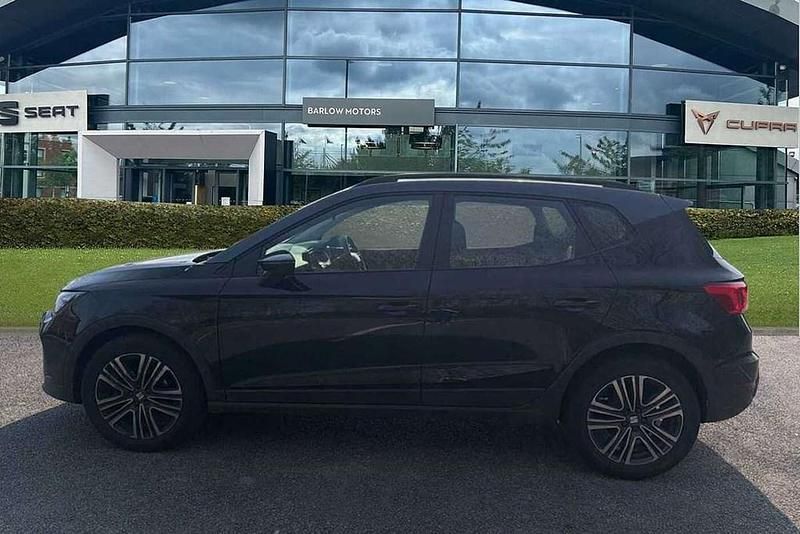 Używany Seat Arona SE Technology 94 KM (69 kW) 2022 Czarny SUV