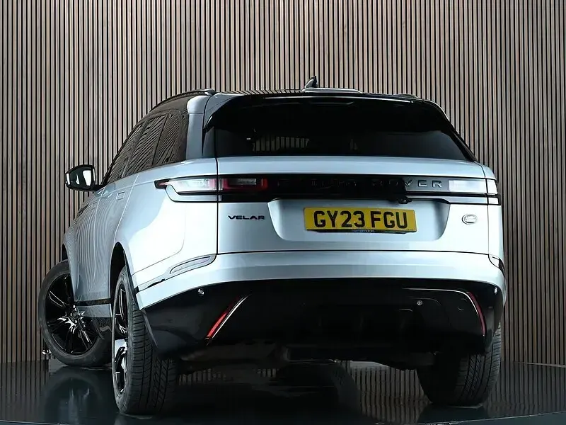 Used Land Rover Range Rover Velar S 204 HP (150 kW) 2023 Silver SUV