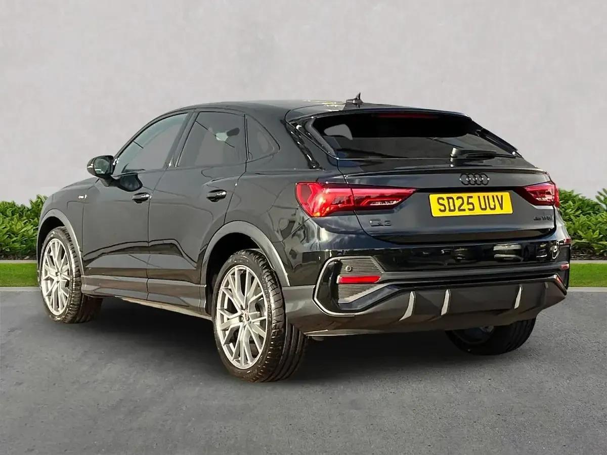 Used Audi Q3 Sportback Black Edition 150 HP (110 kW) 2025 Black SUV