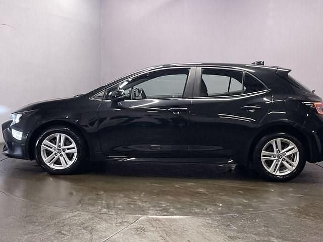 Used Toyota Corolla 196 HP (144 kW) 2022 Black Hatchback