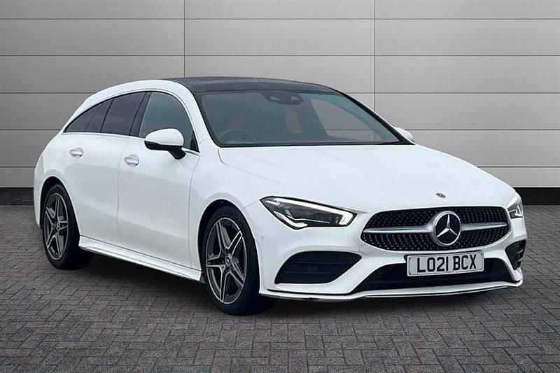 Used Mercedes CLA200 AMG Line Premium Plus 161 HP (118 kW) 2021 White Estate
