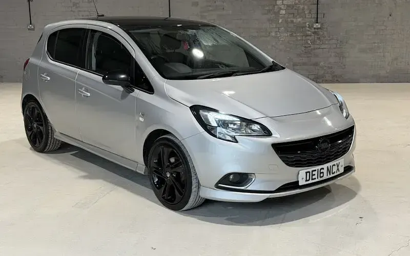Used Vauxhall Corsa Edition 90 HP (66 kW) 2016 Hatchback