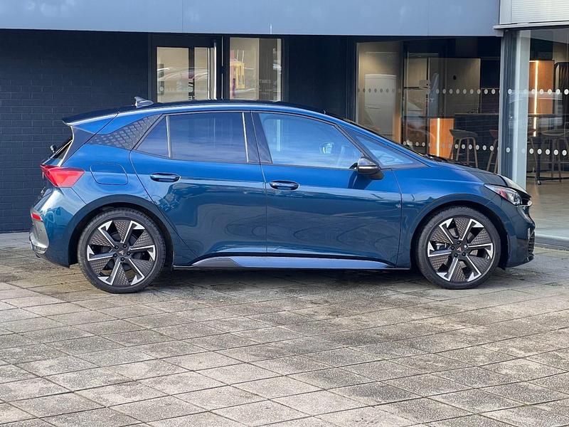 Used Cupra Born e-Boost 239 kW (326 HP) 2024 Blue Hatchback