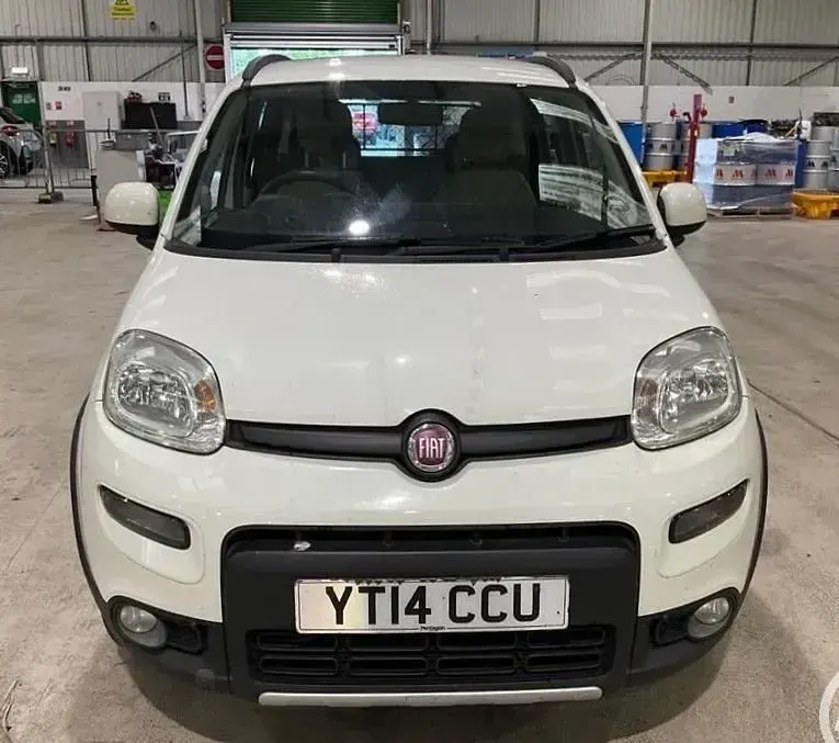 Used Fiat Panda 4x4 S 85 HP (62 kW) 2014 White Hatchback