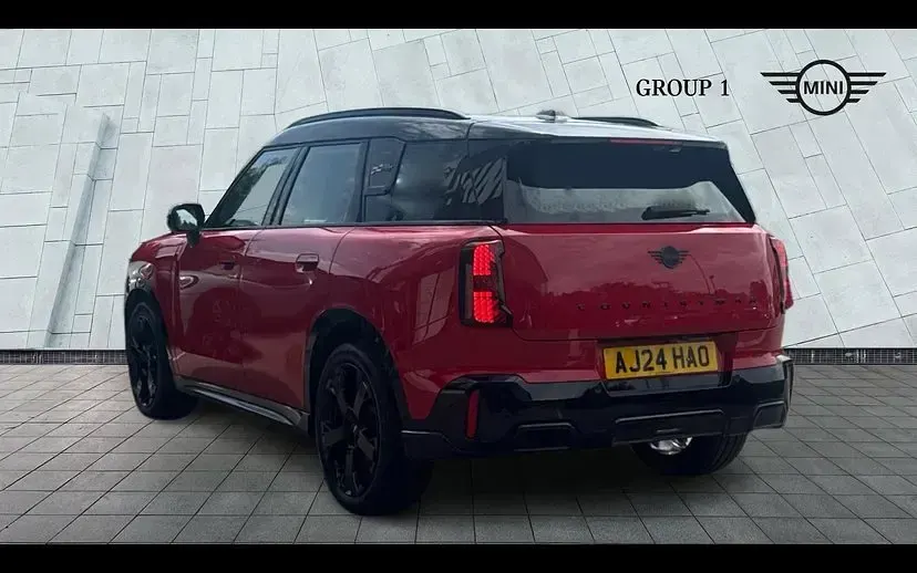 Used Mini Countryman Sport 170 HP (125 kW) 2024 Red SUV