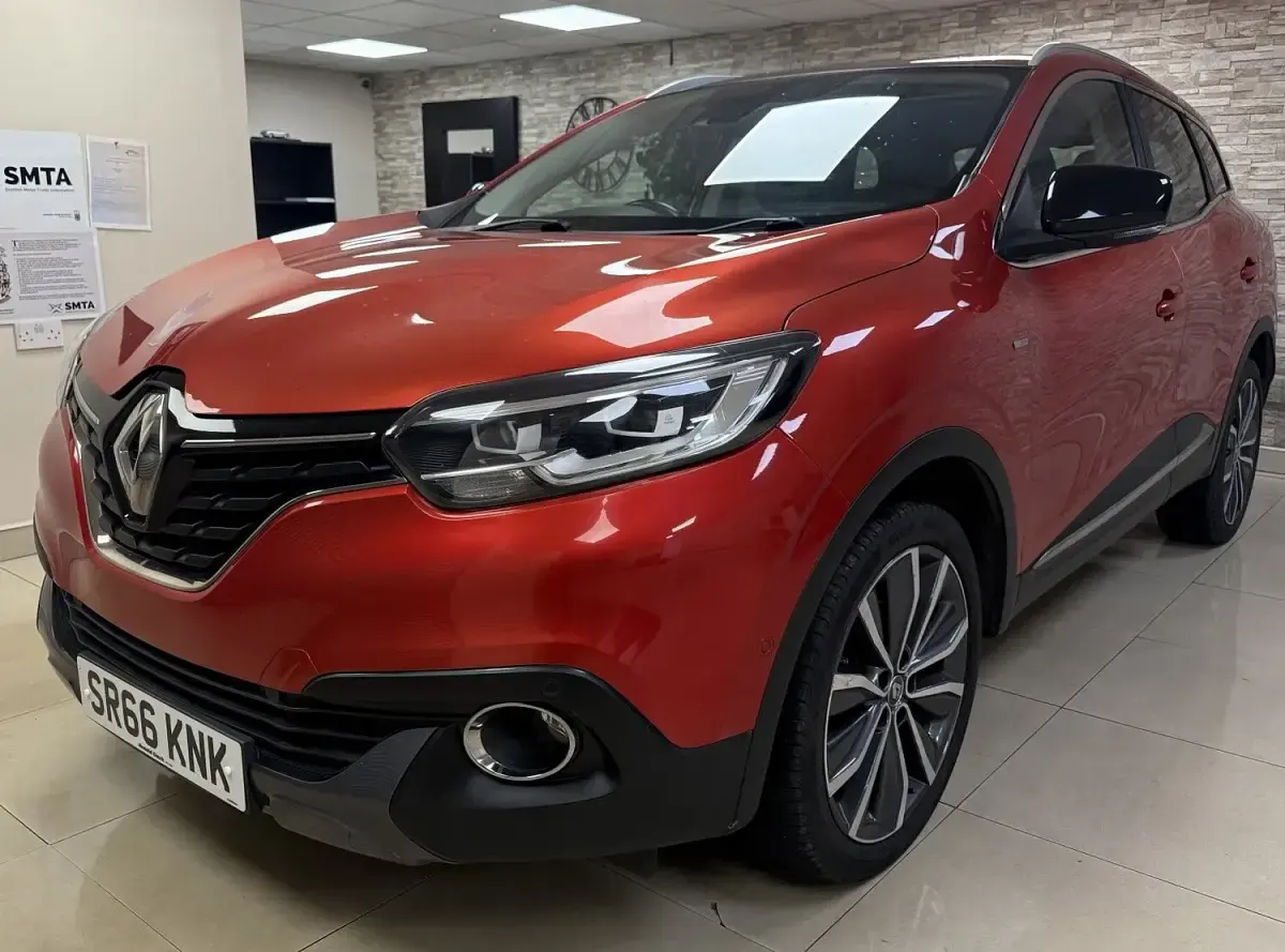 Used Renault Kadjar Signature 130 HP (95 kW) 2016 Red SUV