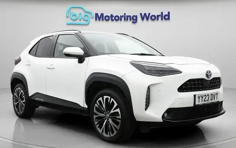 Used Toyota Yaris Hybrid 116 HP (85 kW) 2025 Estate