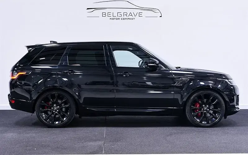 Second-hand Land Rover Range Rover Sport 400 CP (294 kW) 2021 SUV