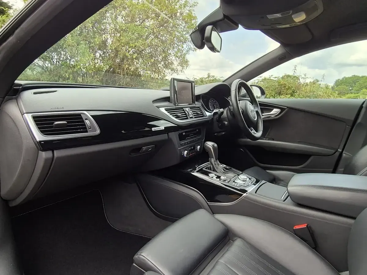 Used Audi A7 Black Edition 272 HP (200 kW) 2016 Black Hatchback