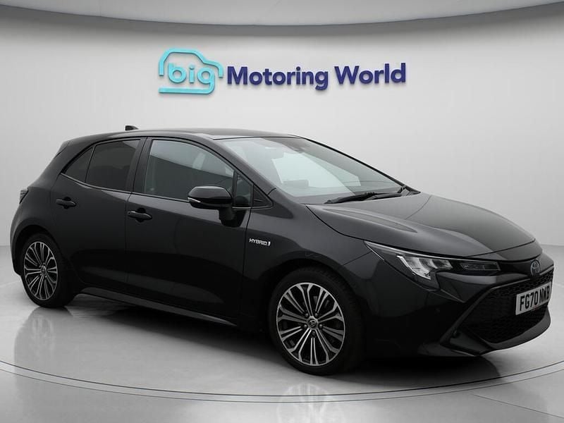 Black Used 2020 Toyota Corolla Design Hatchback | £14,300 (Fair price) - Image 1/4