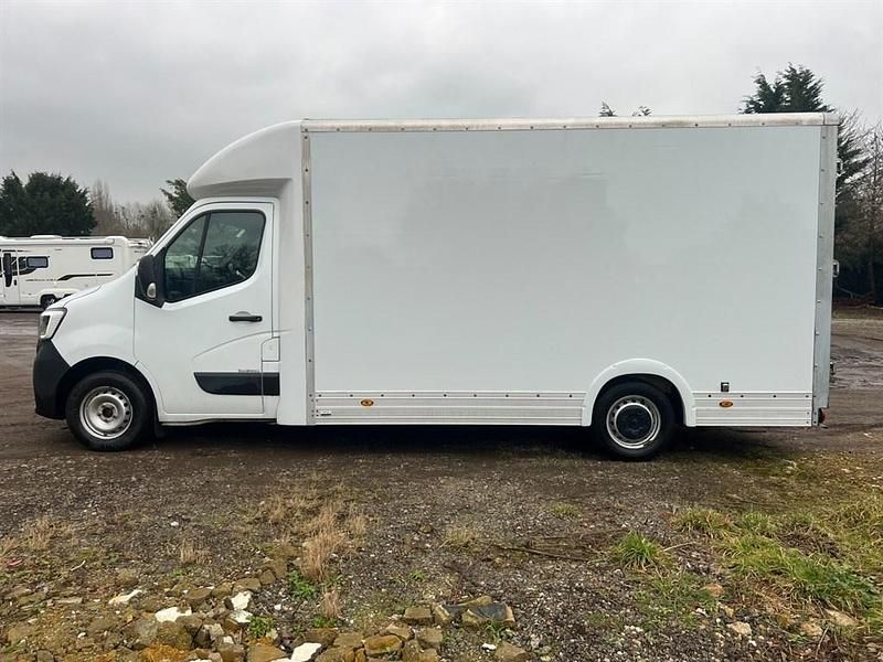 White Used 2021 Renault Master Business Van | £17,950 - Image 1/4