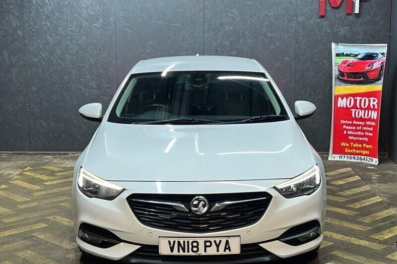 Used 2018 Vauxhall Insignia Sport | £4,490 (Good price) - Image 1/1