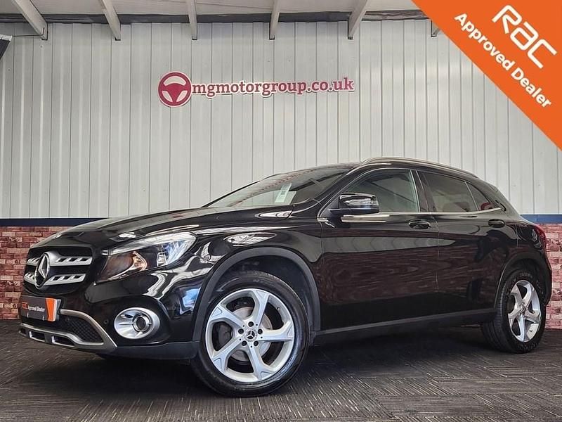Black Used 2018 Mercedes GLA200 Executive SUV | £14,495 (Fair price) - Image 1/4
